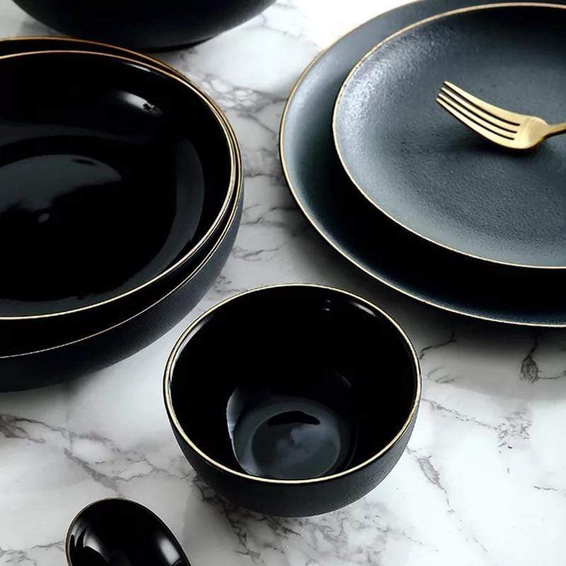 Rigorous Black Dining Set